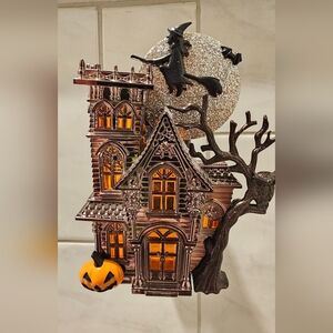Halloween Haunted House Decor